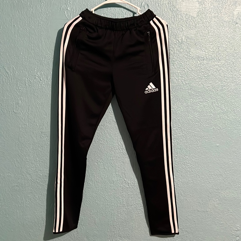 Adidas Tiro Pants (Youth L)